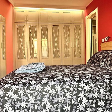 Housingleon- Barrio Humedo Apartment ภายนอก รูปภาพ